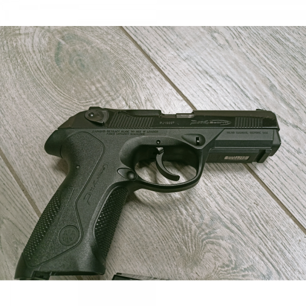 Pistola semiautomatica Beretta PX 4 STORM